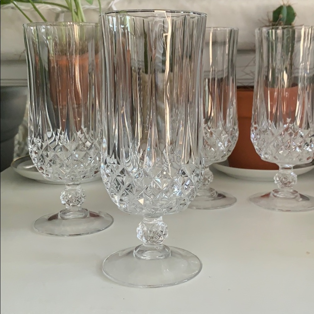 Set of 4 crystals glass goblets tall glasses